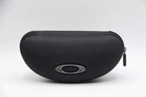 New oakley black large - oakley,